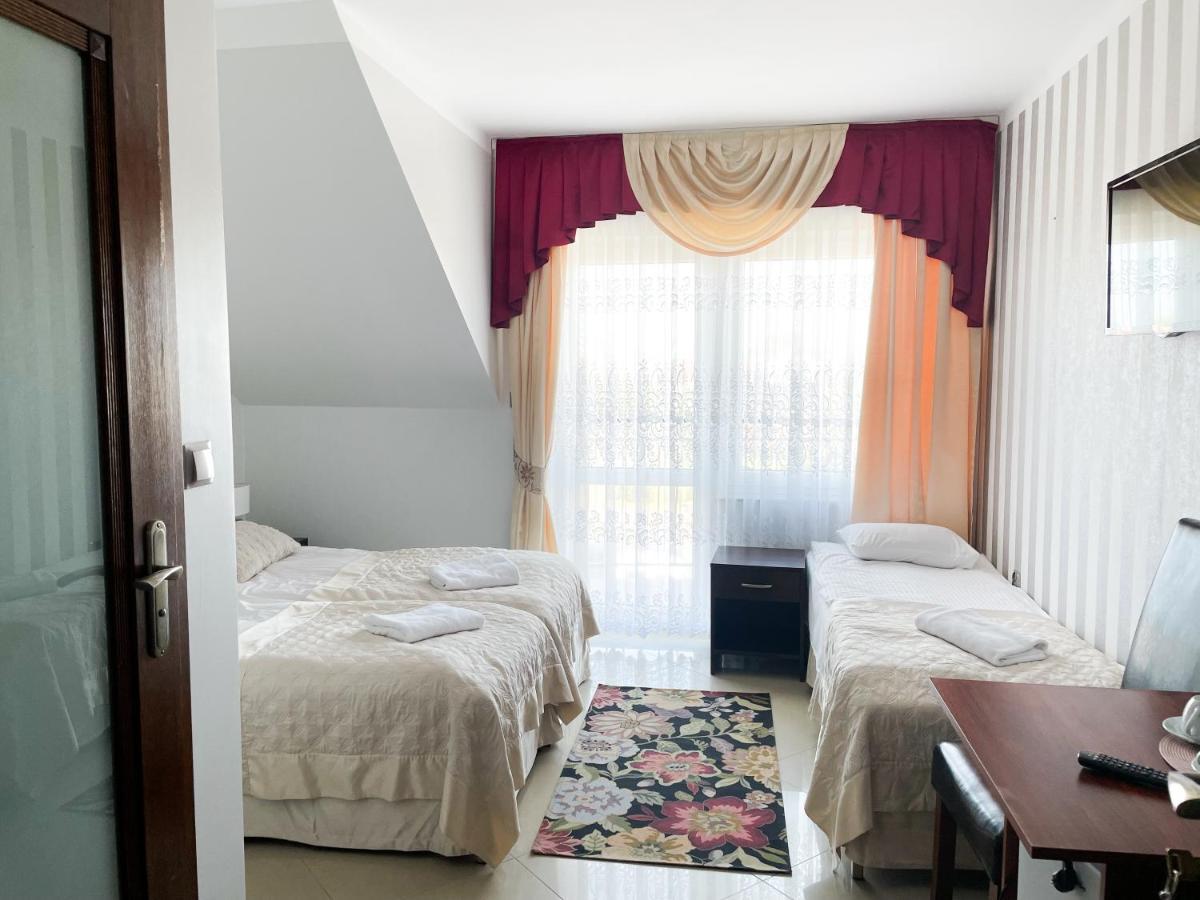 Hotel Osrodek Wczasowy Rewa Exterior foto